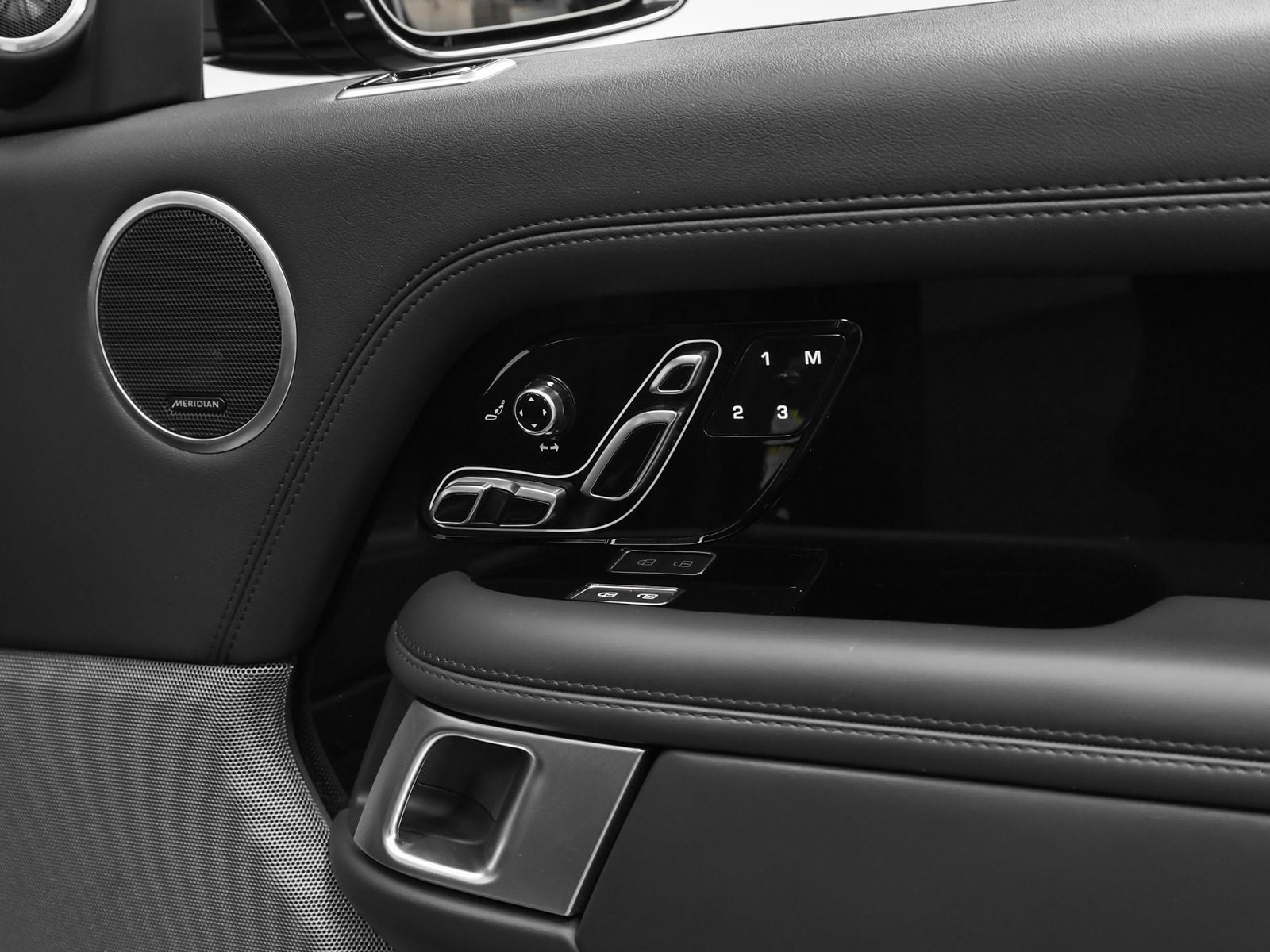 2022 Land Rover Range Rover Westminster