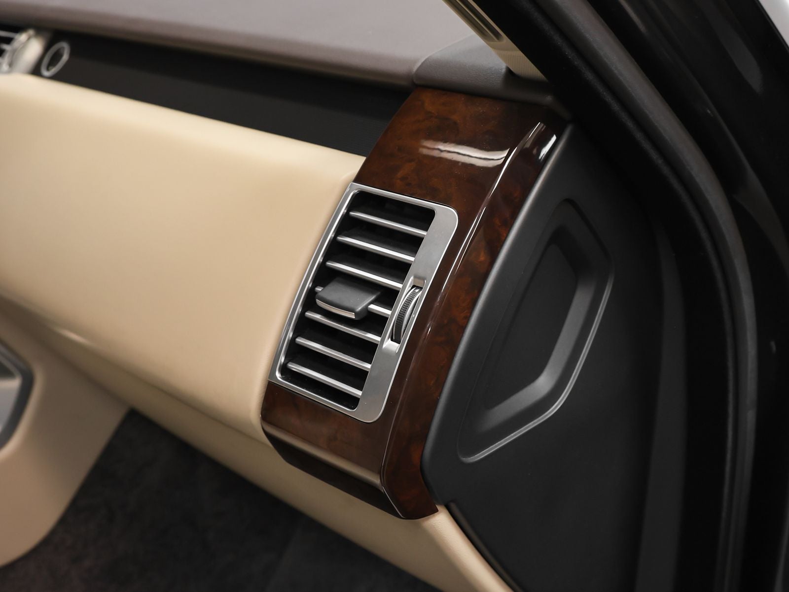 2022 Land Rover Range Rover Westminster