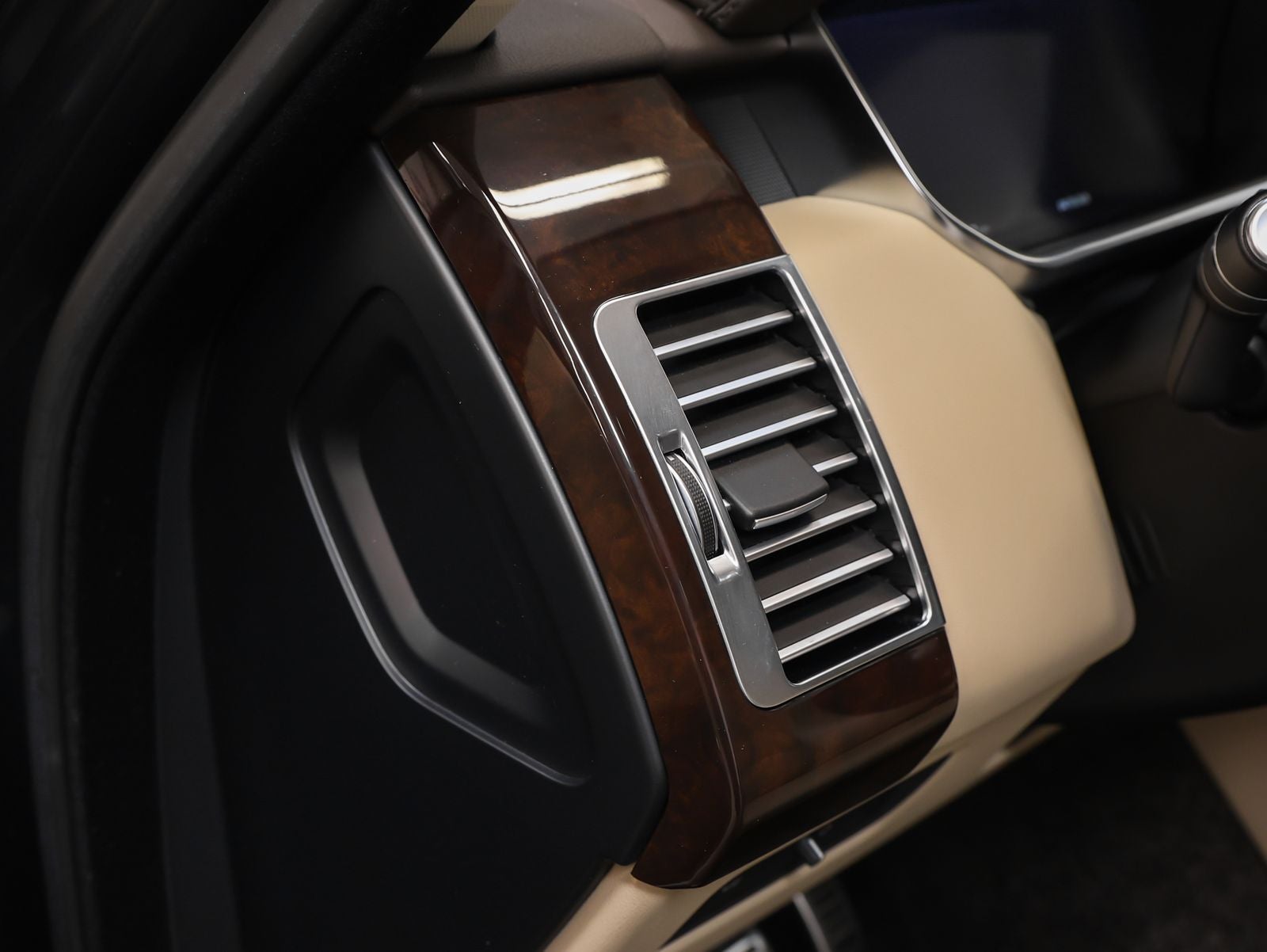 2022 Land Rover Range Rover Westminster