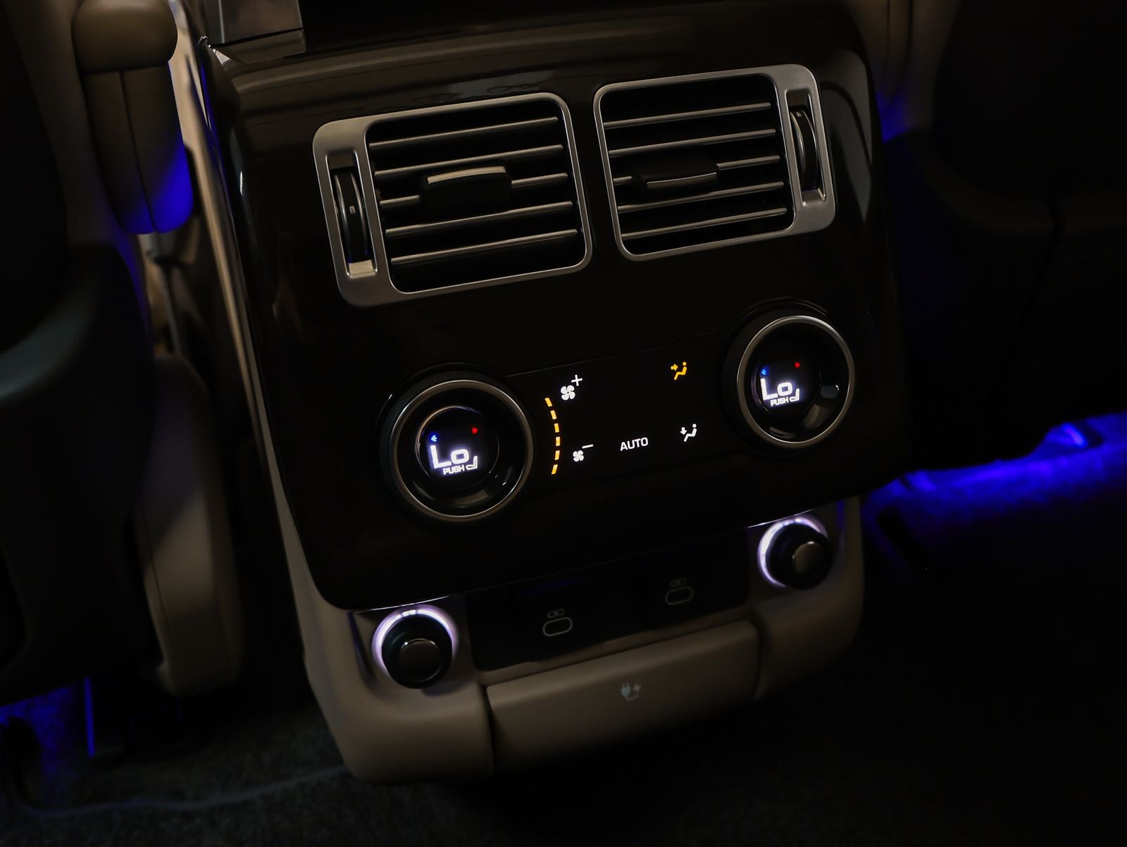 2022 Land Rover Range Rover Westminster