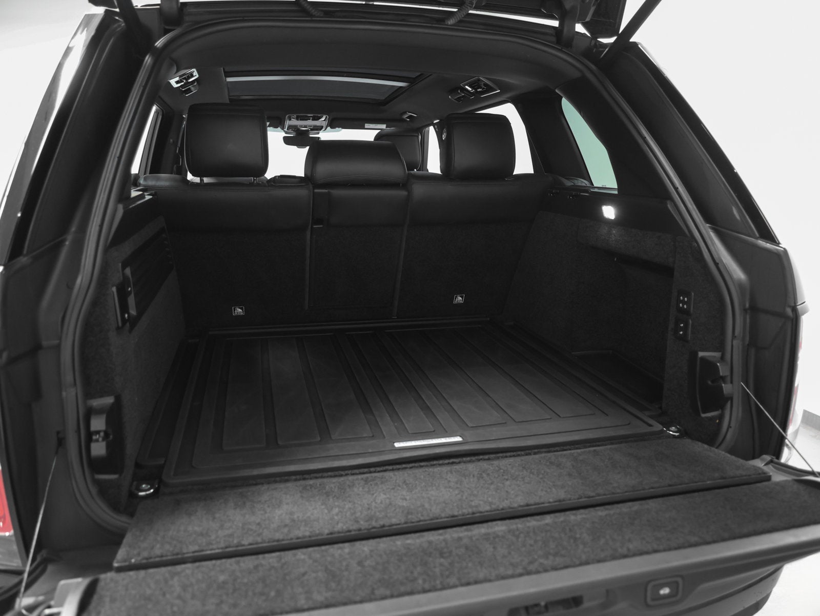 2020 Land Rover Range Rover Supercharged LWB