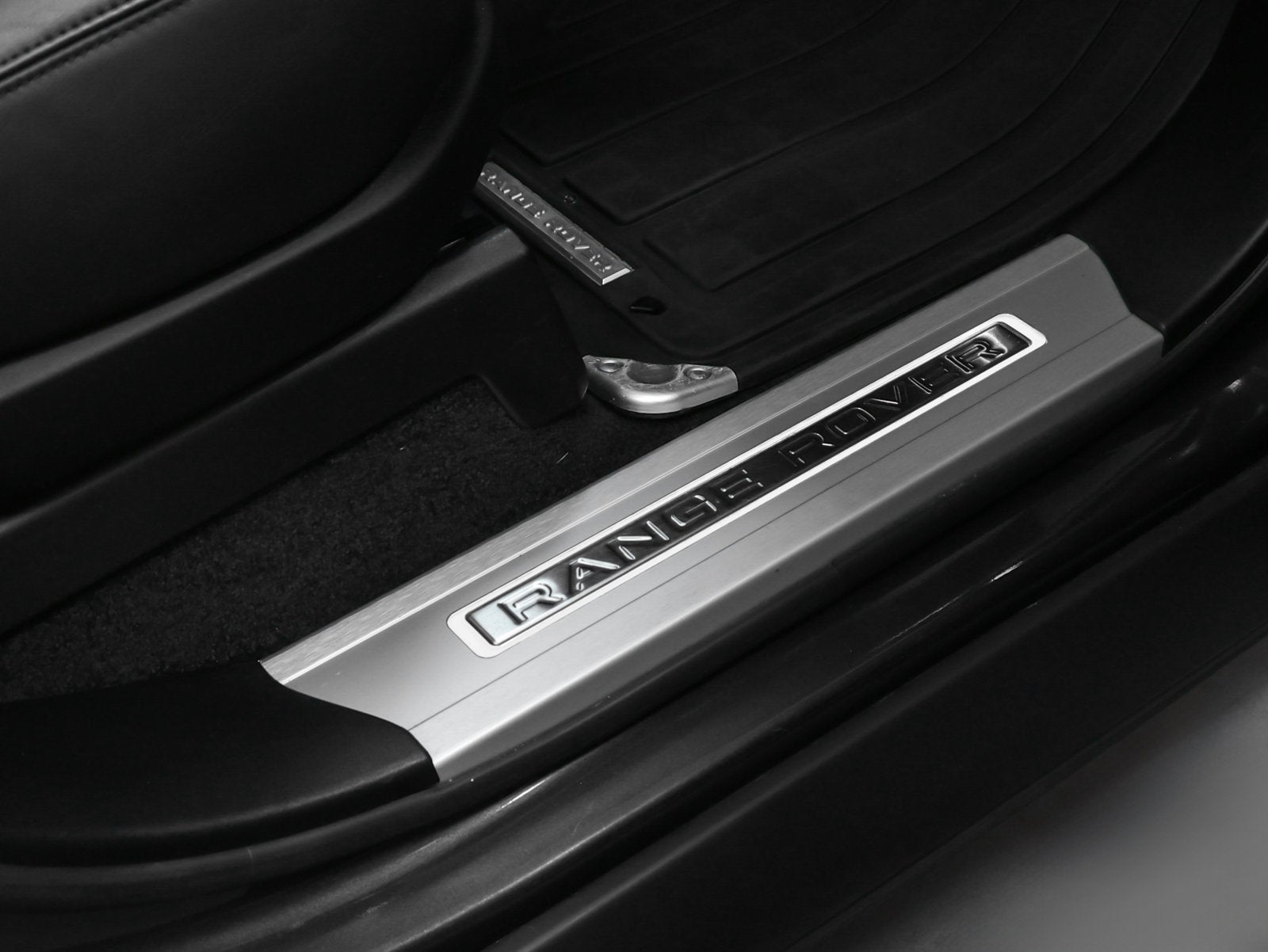 2020 Land Rover Range Rover Supercharged LWB