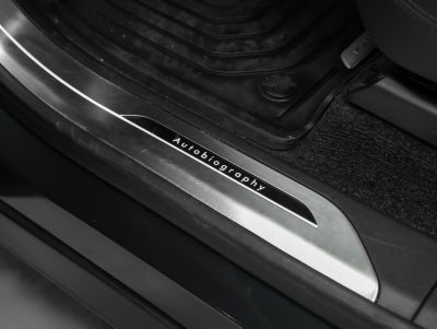 2025 Land Rover Range Rover Plug-In Hybrid Autobiography