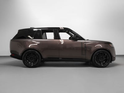 2026 Land Rover Range Rover SE