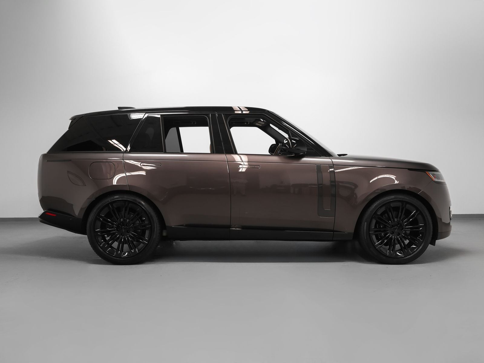 2026 Land Rover Range Rover SE