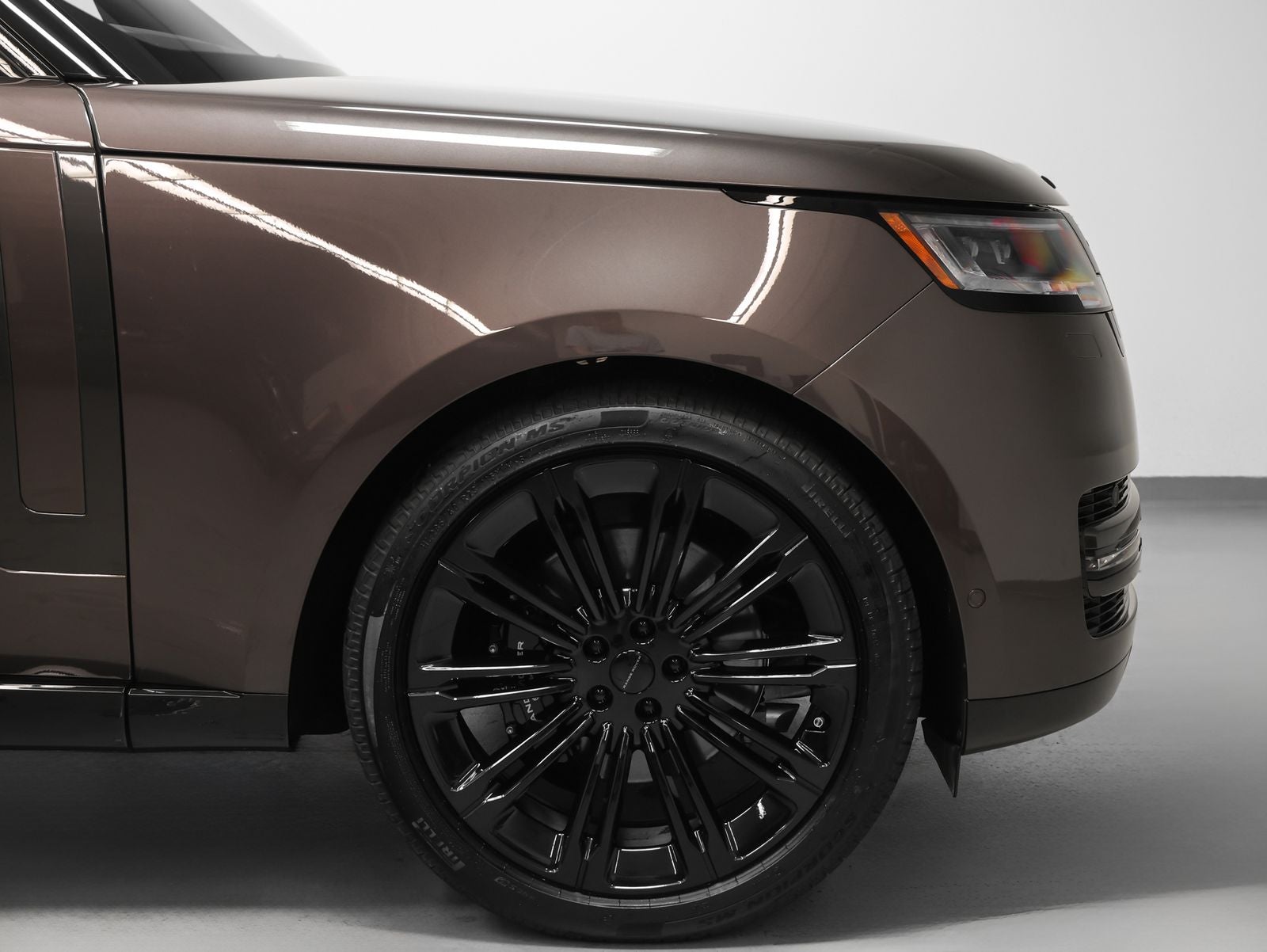 2026 Land Rover Range Rover SE