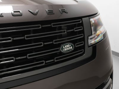 2026 Land Rover Range Rover SE