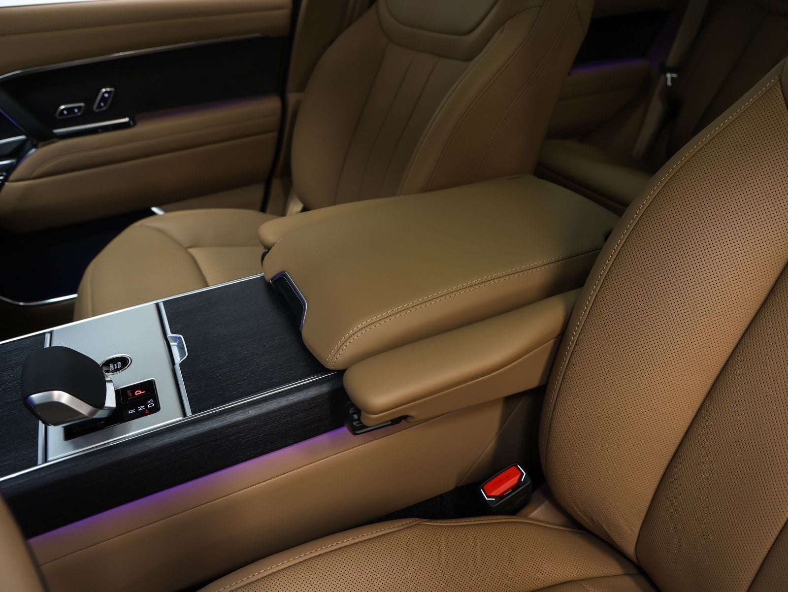 2026 Land Rover Range Rover SE
