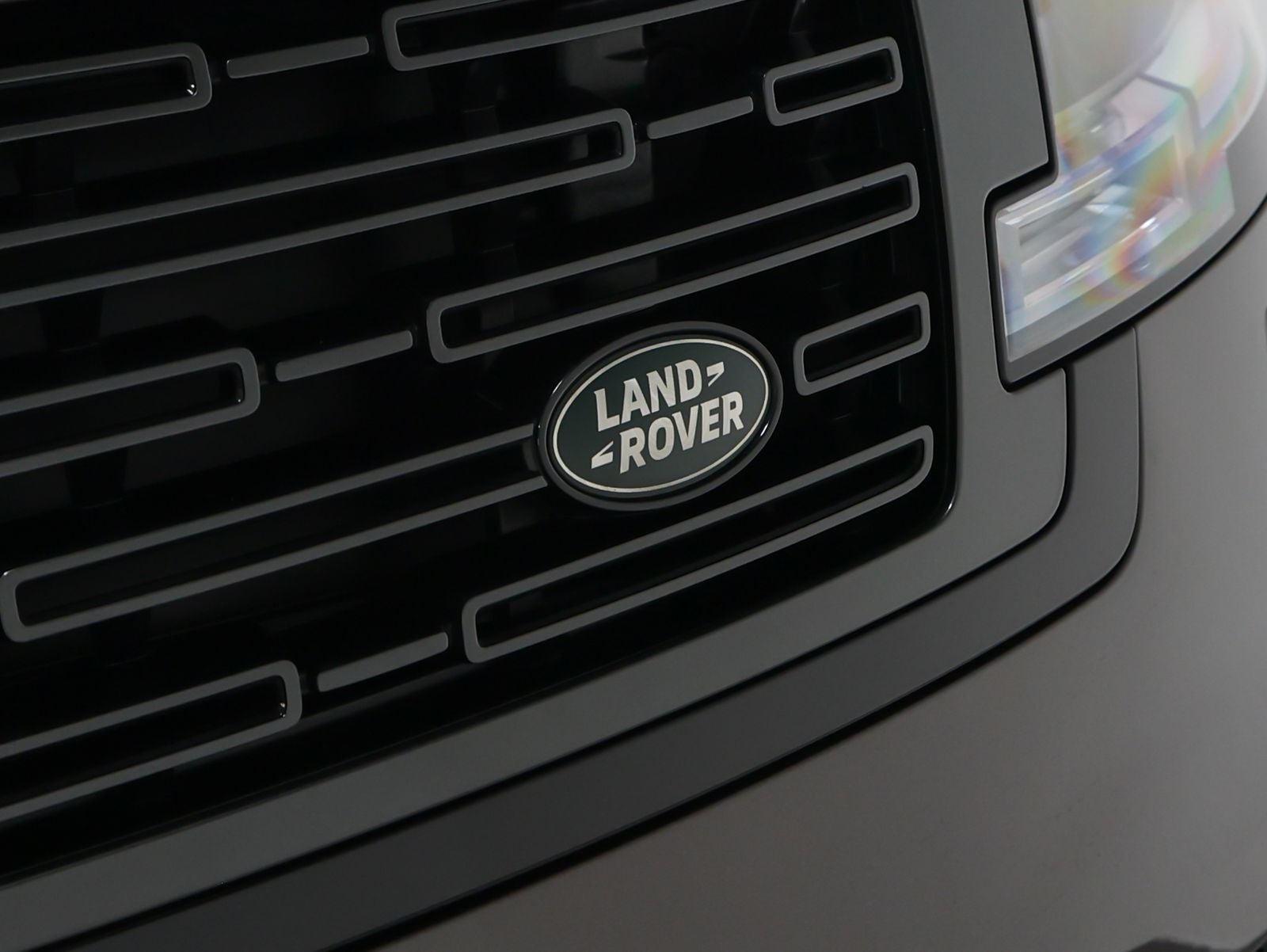 2025 Land Rover Range Rover SE LWB