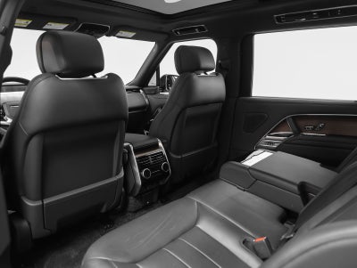 2025 Land Rover Range Rover SE LWB