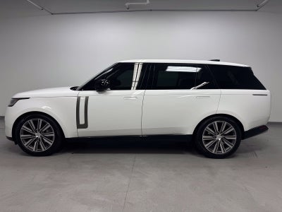2023 Land Rover Range Rover SE LWB