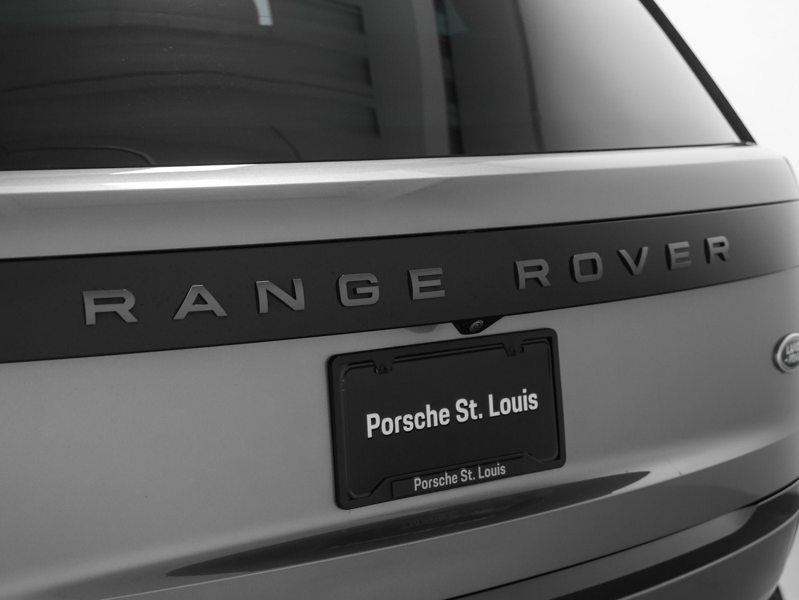 2023 Land Rover Range Rover SE LWB
