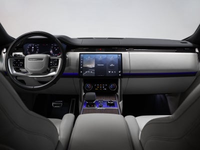 2023 Land Rover Range Rover SE LWB