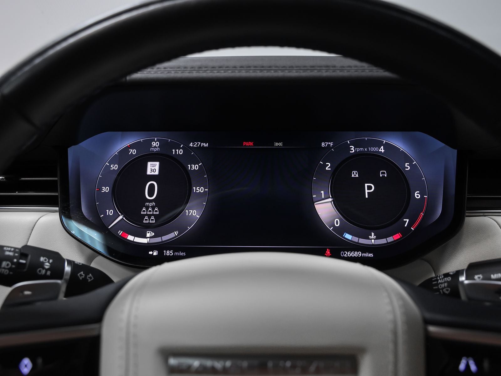 2023 Land Rover Range Rover SE LWB