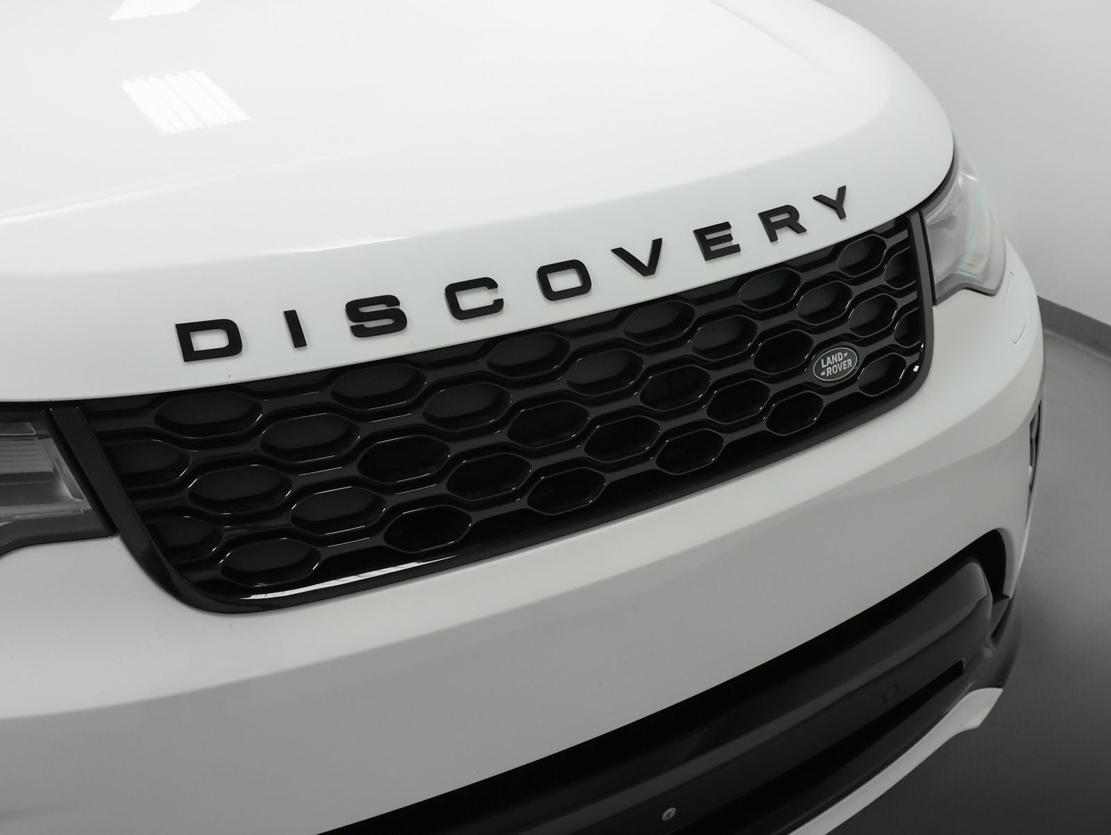 2022 Land Rover Discovery S R-Dynamic