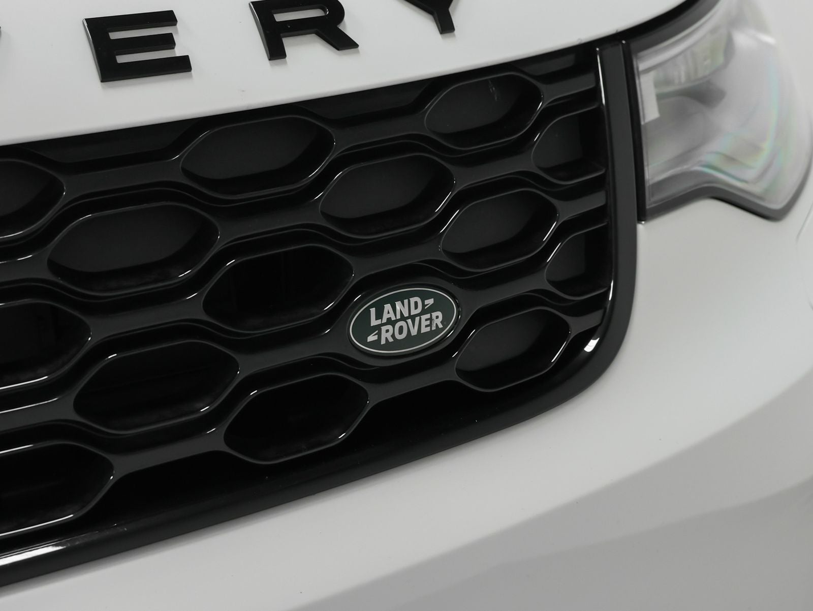 2022 Land Rover Discovery S R-Dynamic