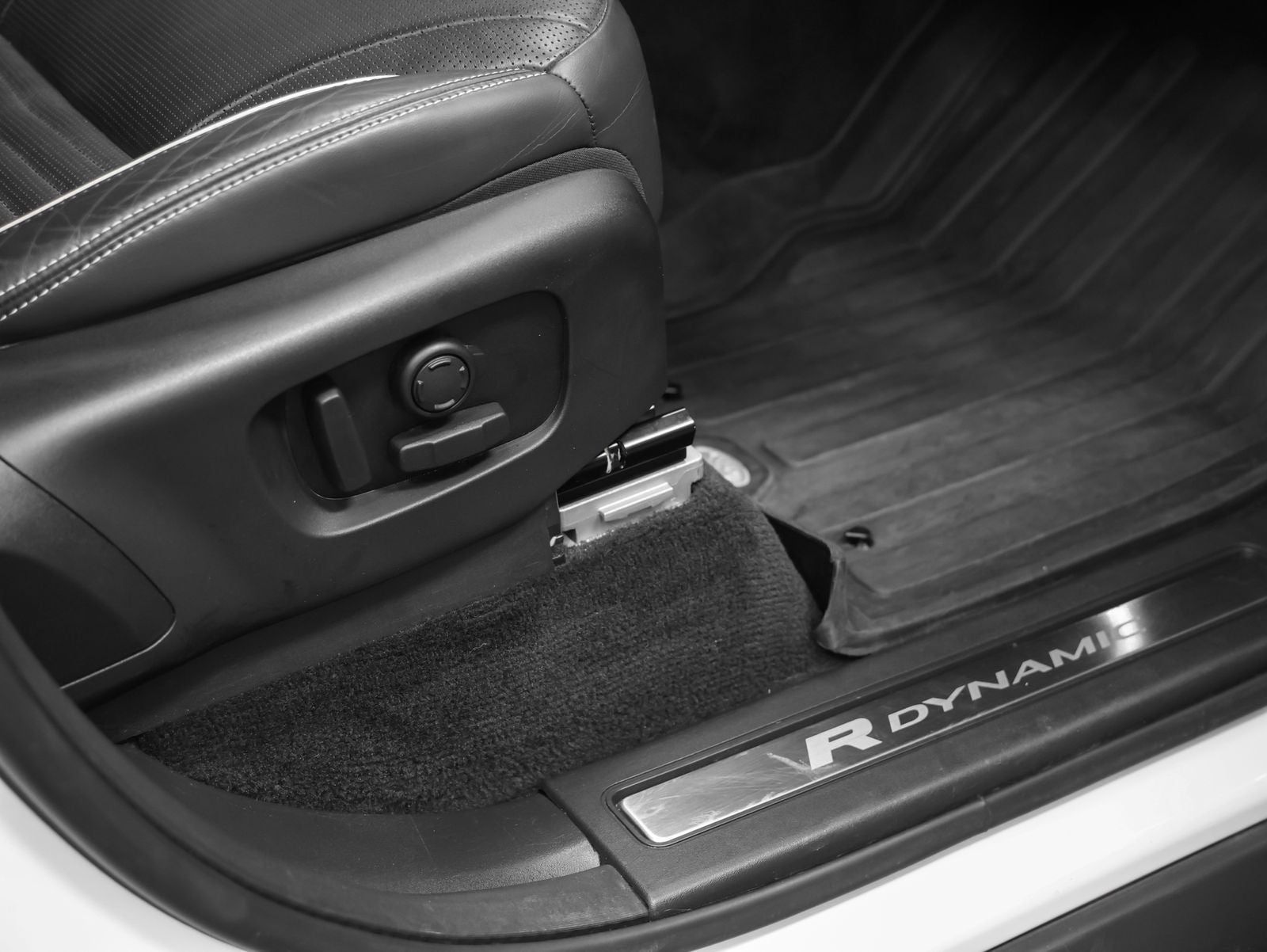 2022 Land Rover Discovery S R-Dynamic