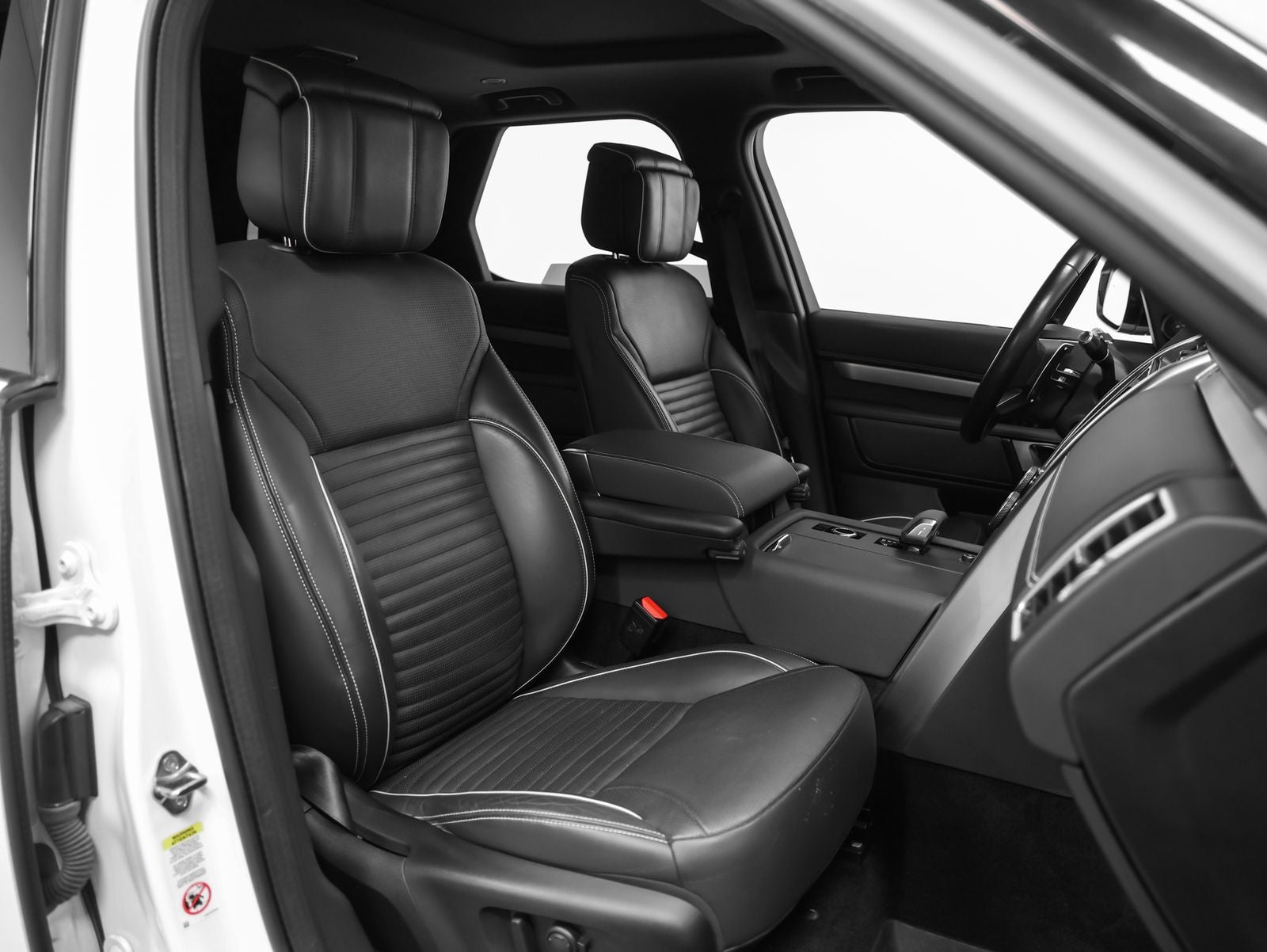 2022 Land Rover Discovery S R-Dynamic
