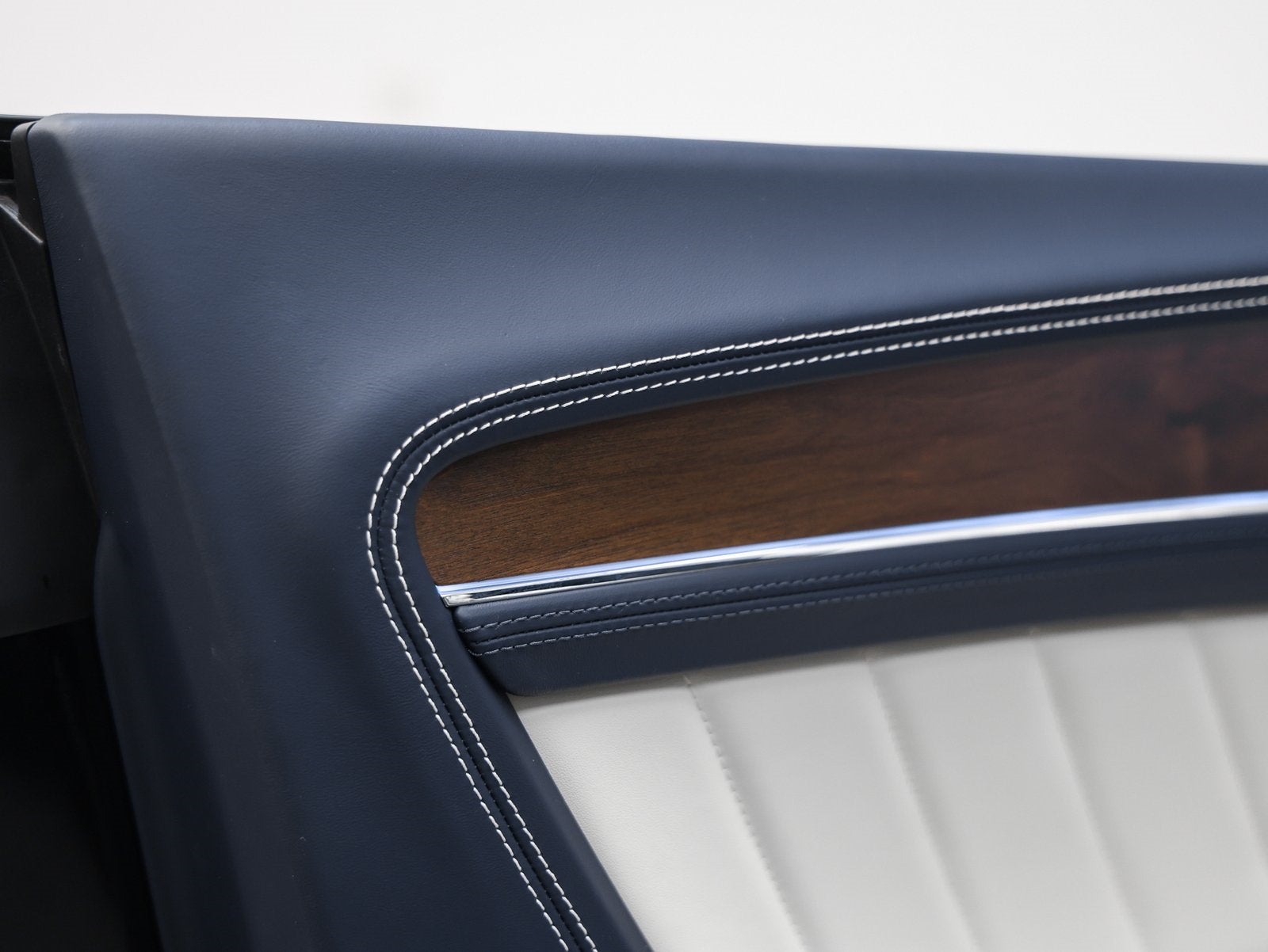 2024 Bentley Continental GT V8