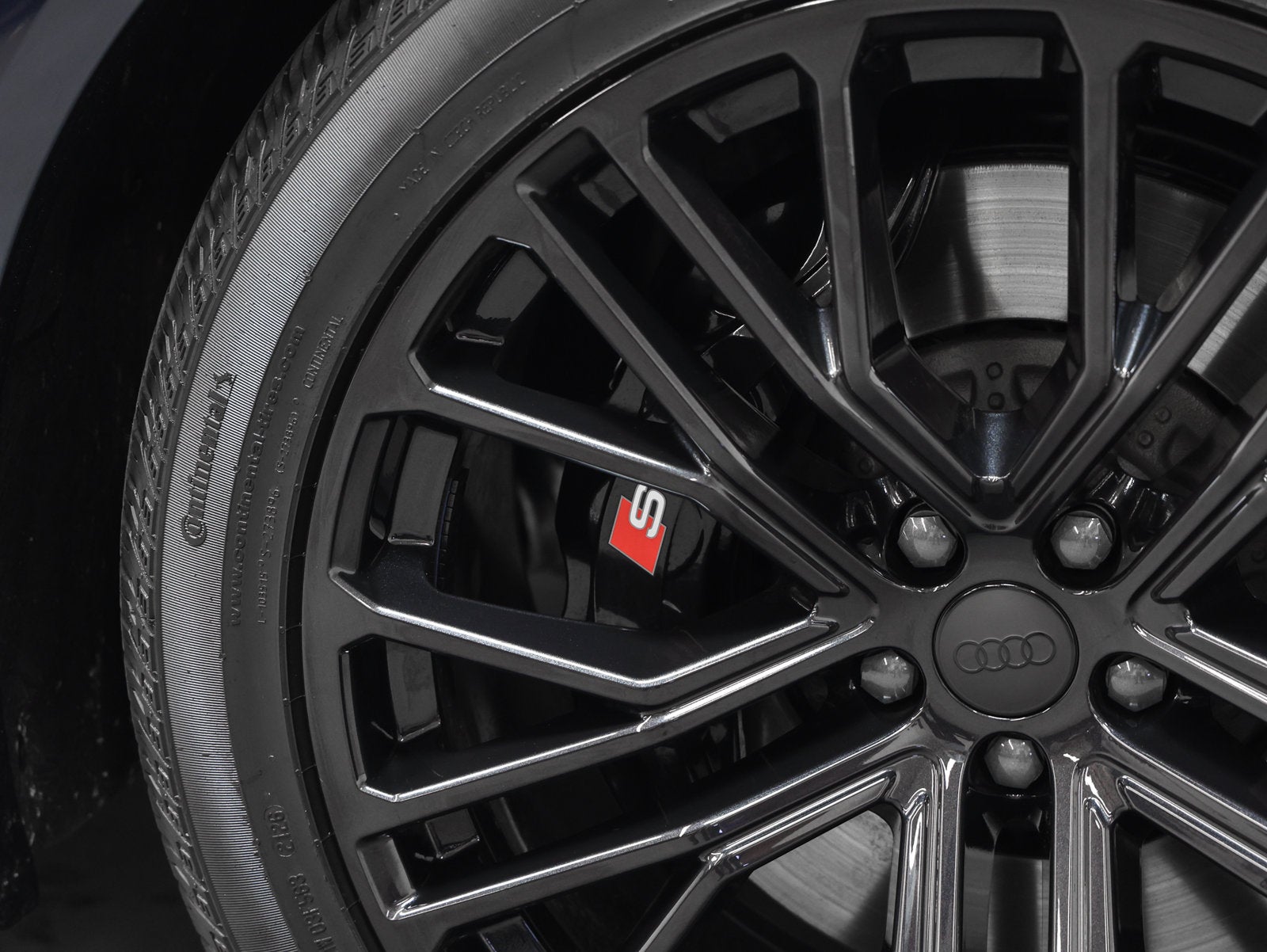 2026 Audi SQ8 4.0T Premium Plus quattro