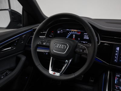 2026 Audi SQ8 4.0T Premium Plus quattro