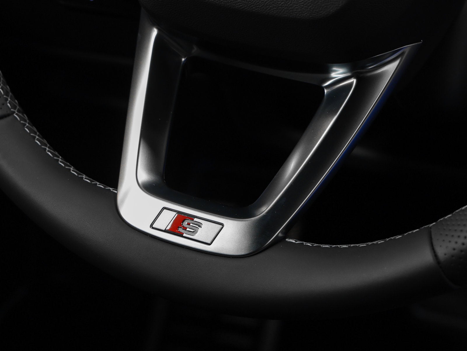 2026 Audi SQ8 4.0T Premium Plus quattro