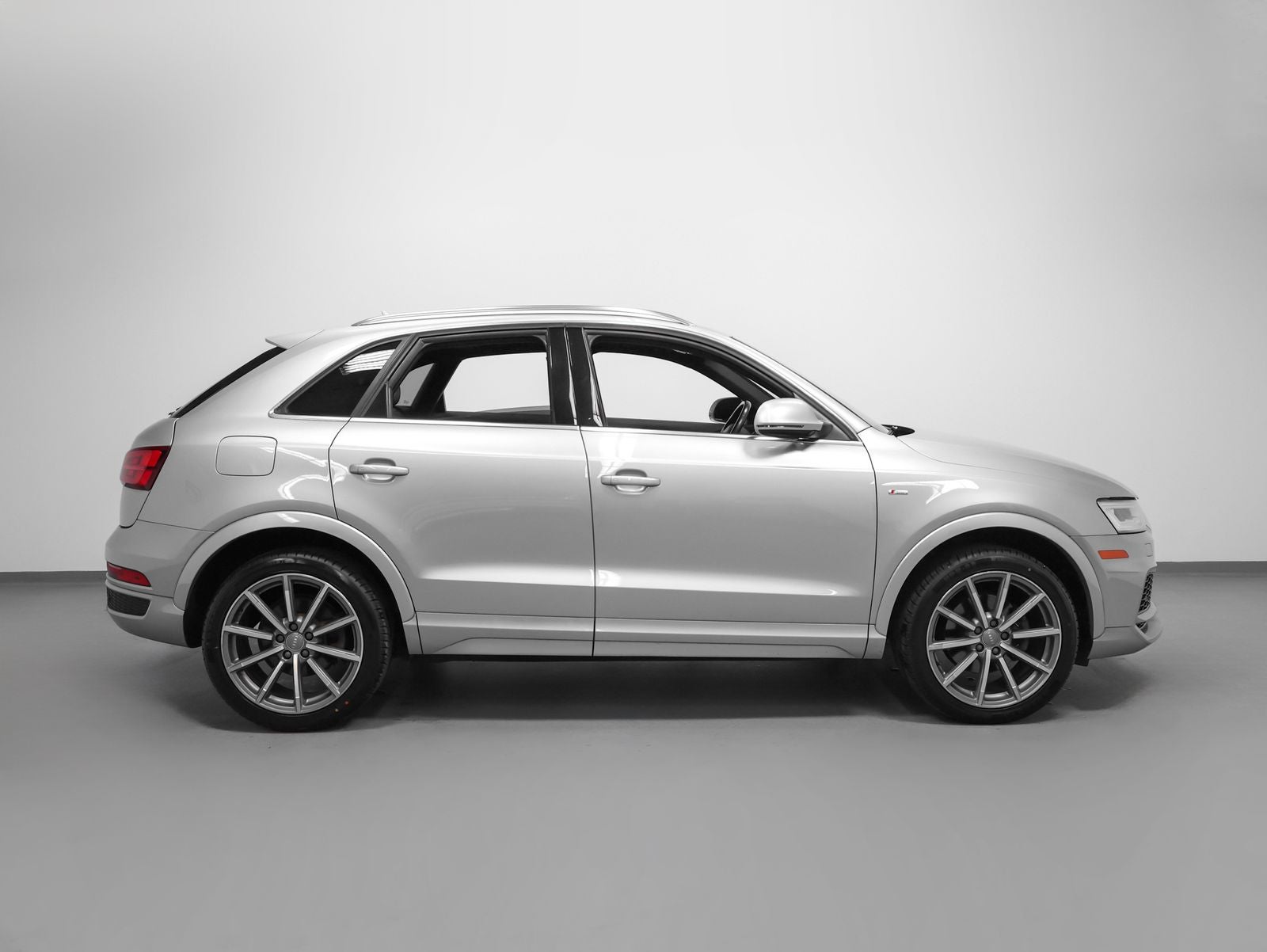 2018 Audi Q3 2.0T Premium quattro