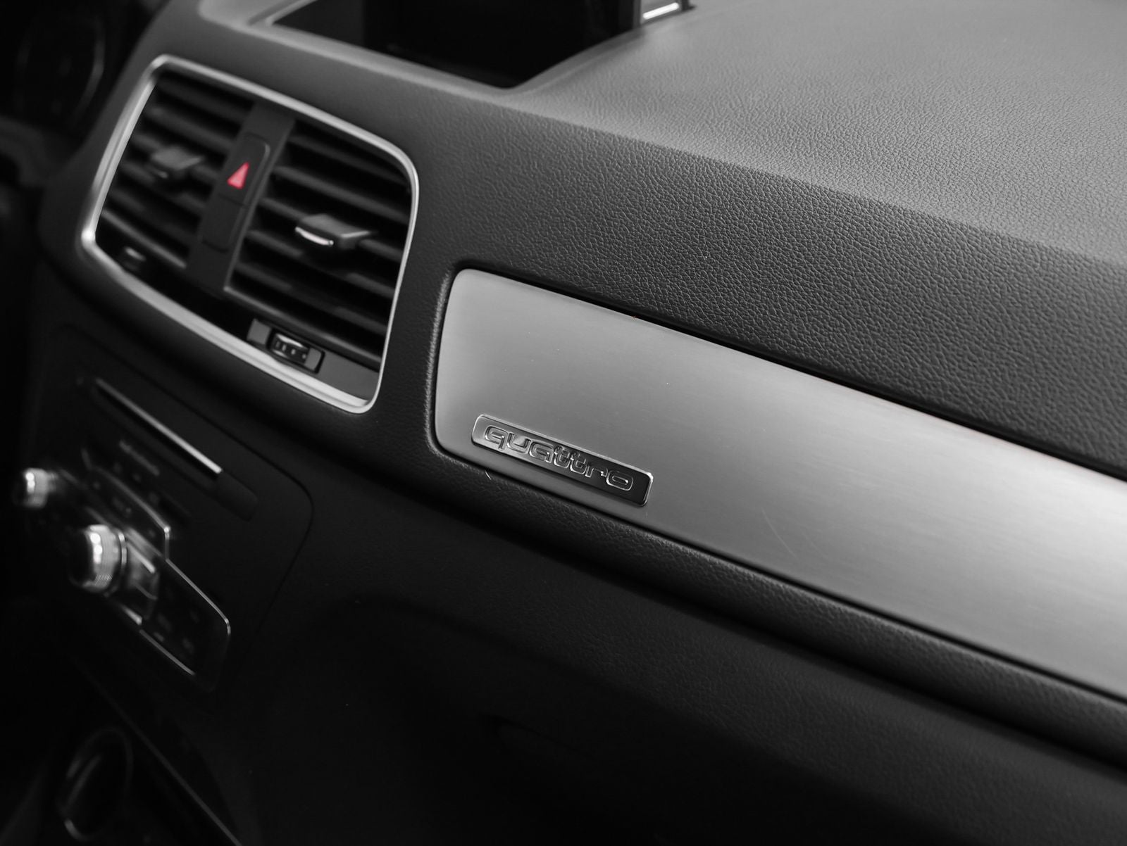 2018 Audi Q3 2.0T Premium quattro