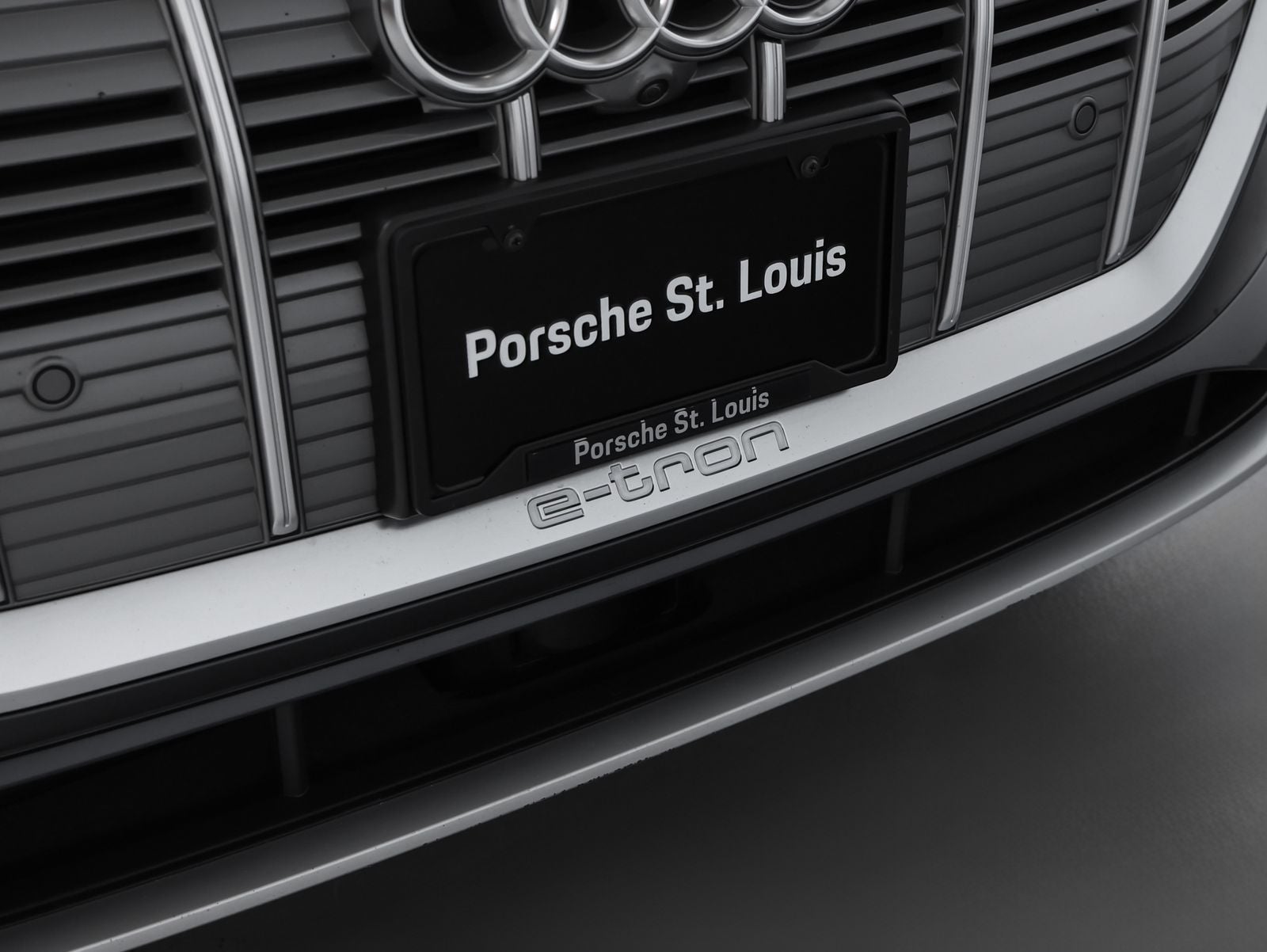 2019 Audi e-tron Prestige quattro