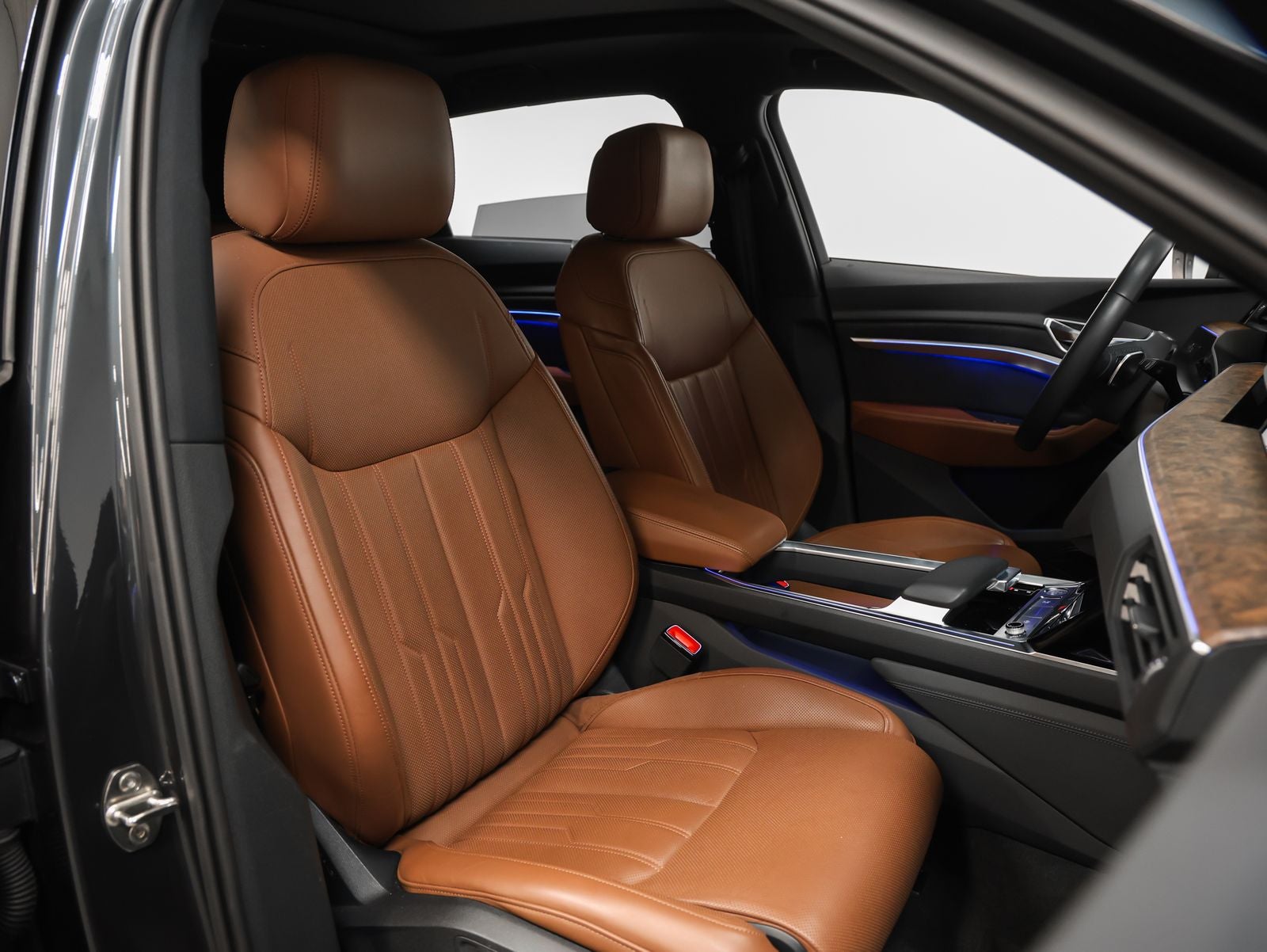 2019 Audi e-tron Prestige quattro