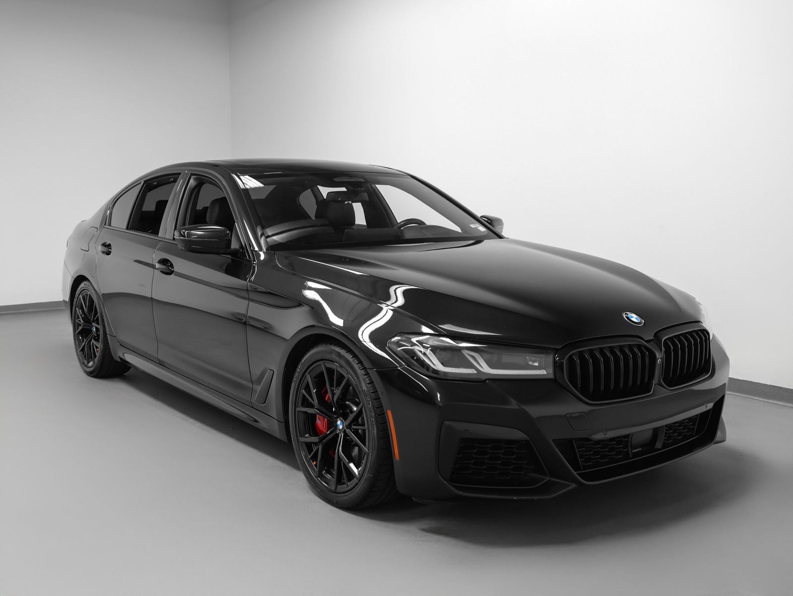 2021 BMW 5 Series M550i xDrive