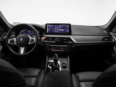 2021 BMW 5 Series M550i xDrive