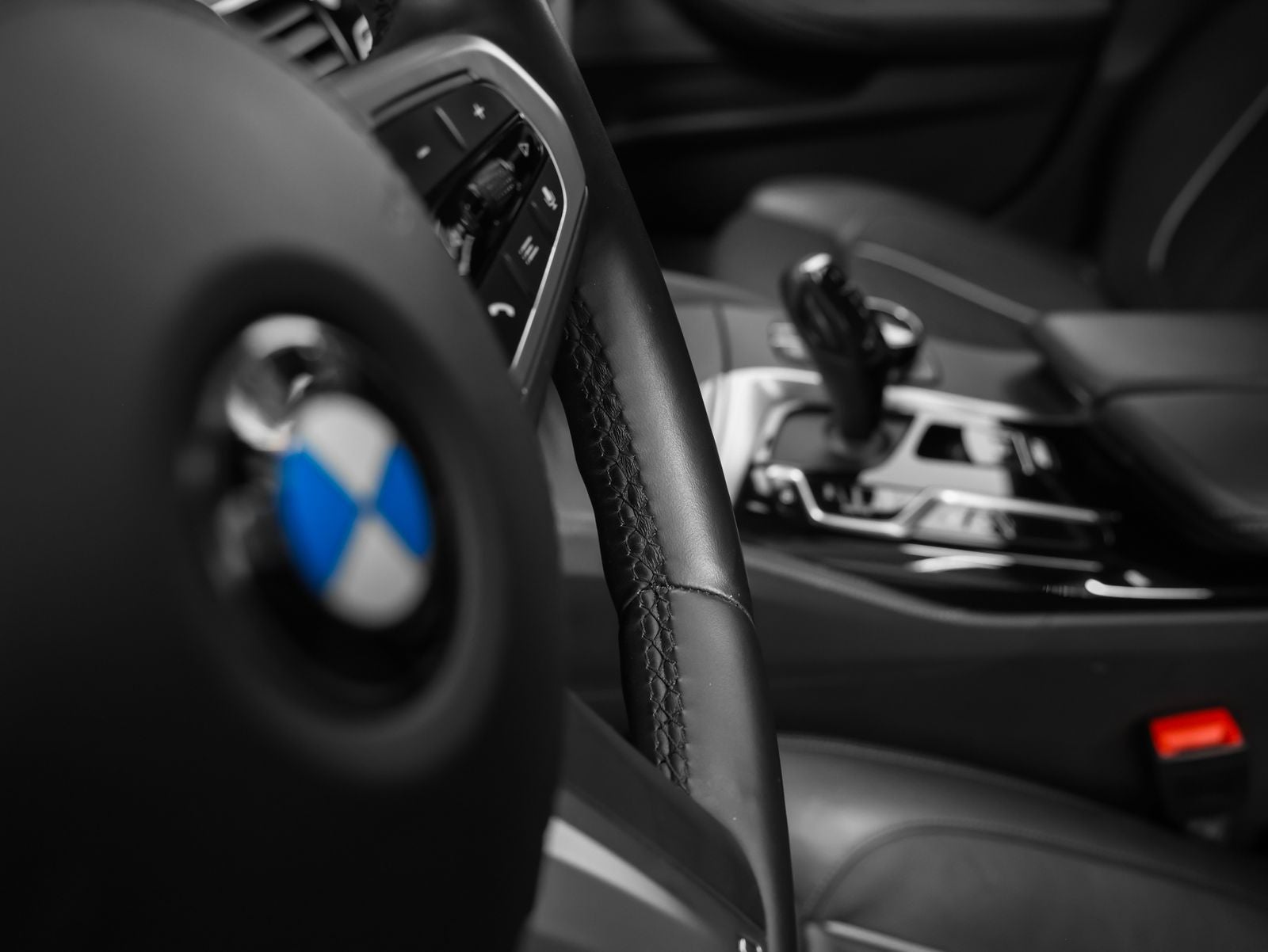 2021 BMW 5 Series M550i xDrive