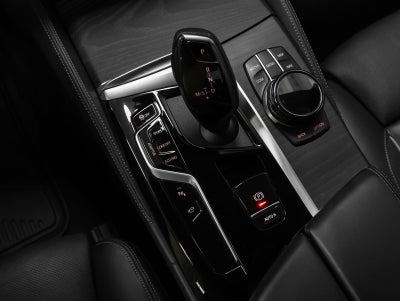 2021 BMW 5 Series M550i xDrive
