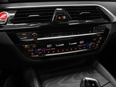 2021 BMW 5 Series M550i xDrive
