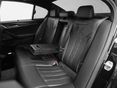 2021 BMW 5 Series M550i xDrive