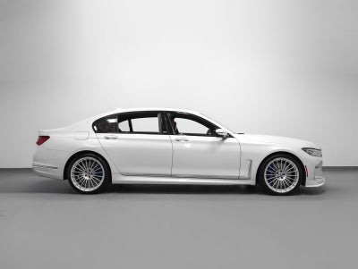 2022 BMW 7 Series ALPINA B7 xDrive