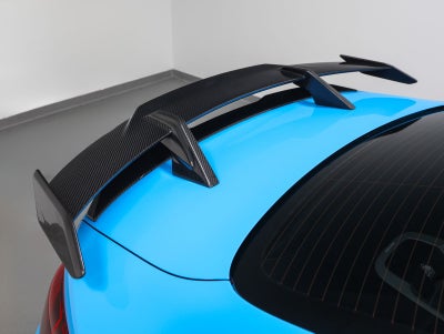 2025 BMW M4 CS