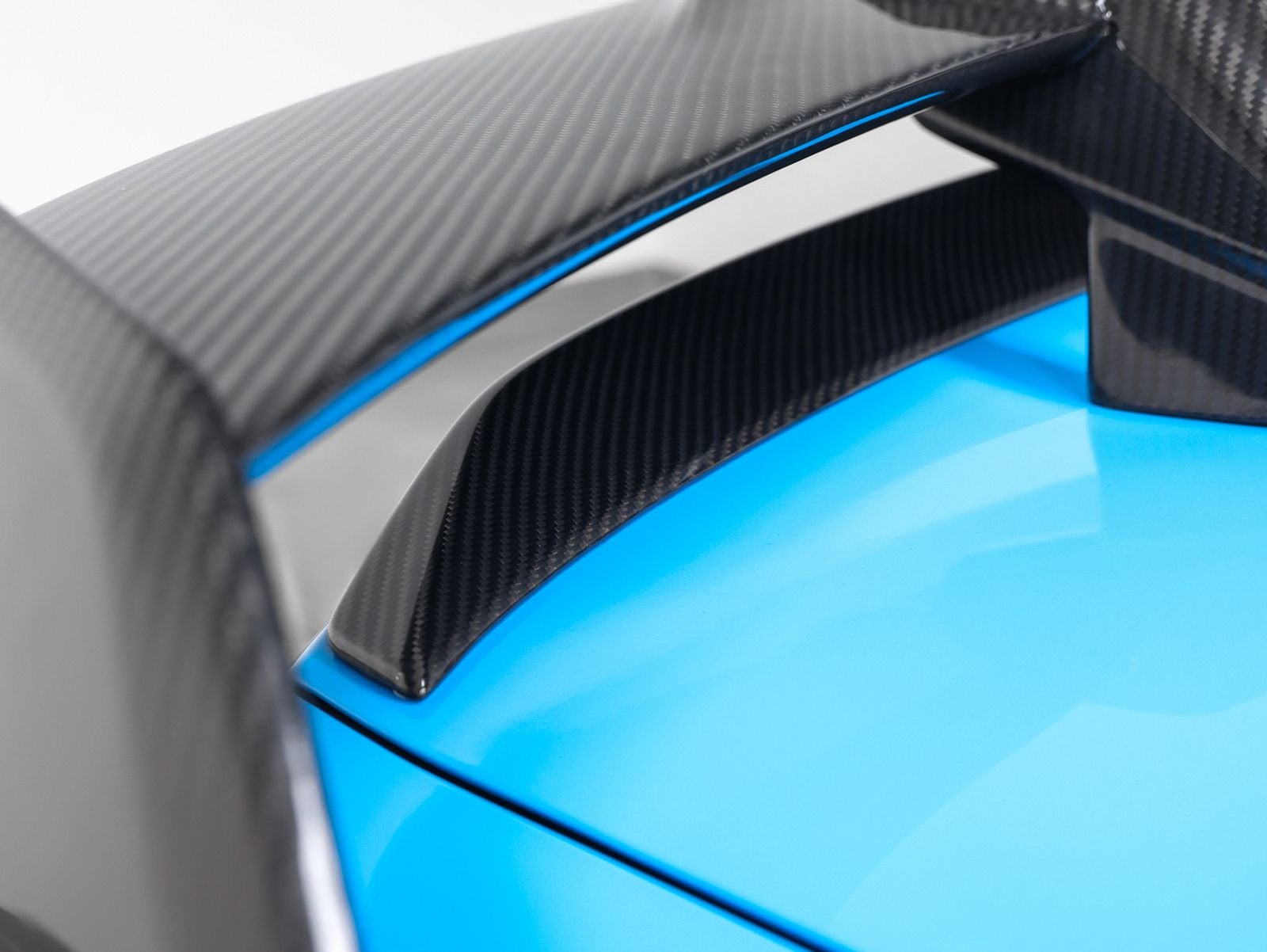 2025 BMW M4 CS