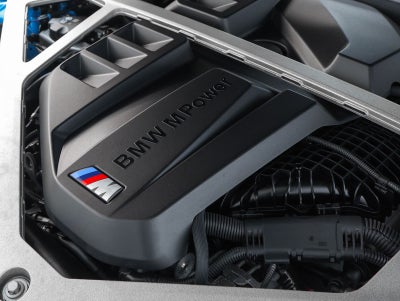 2025 BMW M4 CS