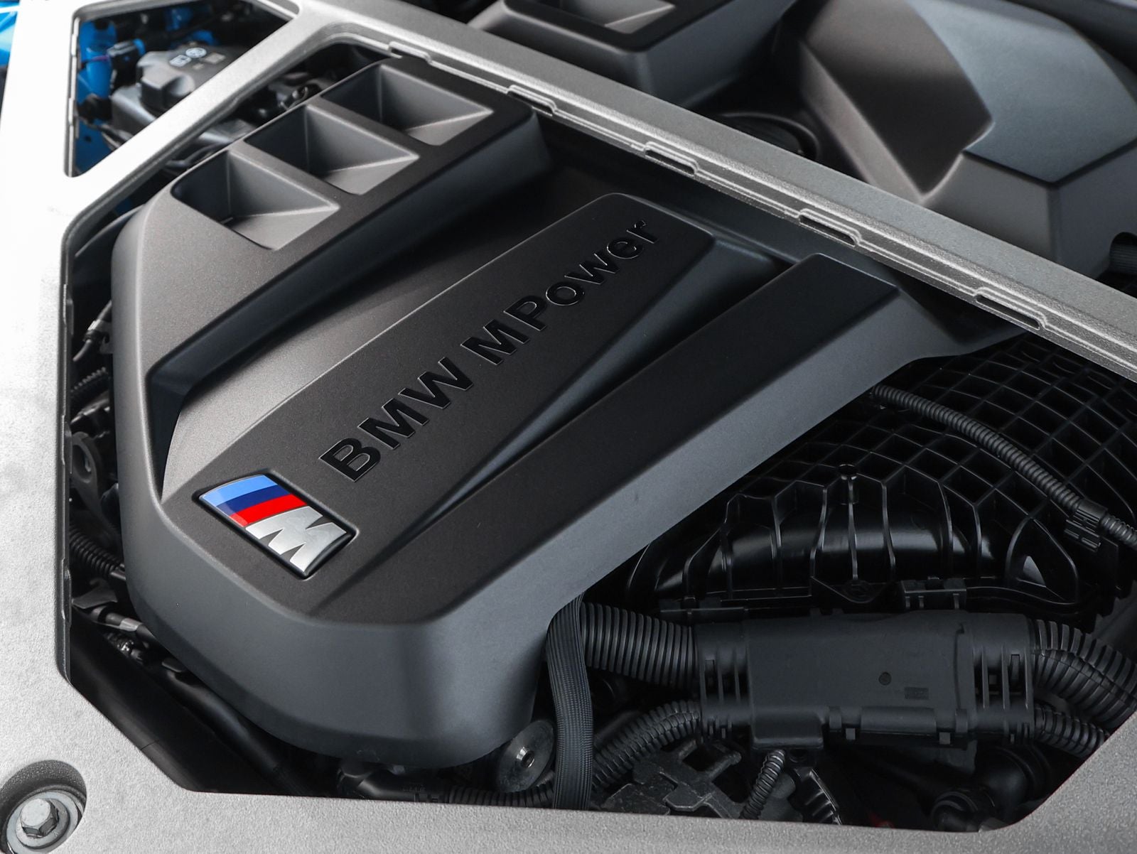 2025 BMW M4 CS