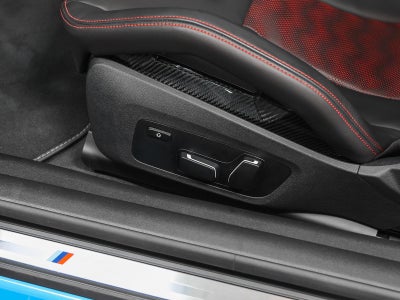 2025 BMW M4 CS