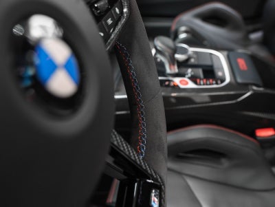 2025 BMW M4 CS