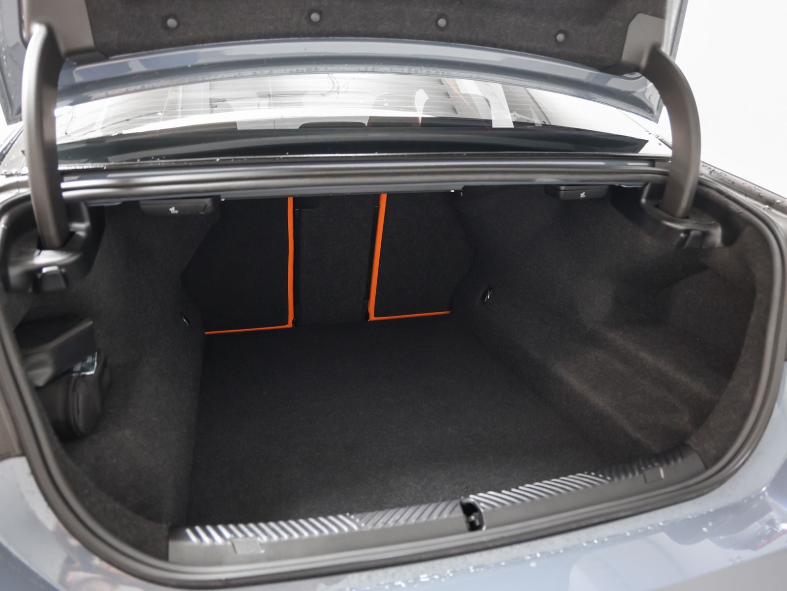 2025 BMW M5 Base
