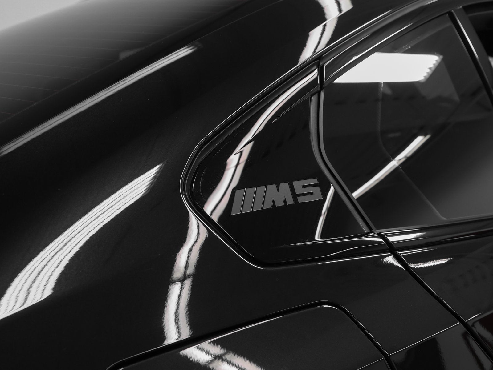 2026 BMW M5 Base