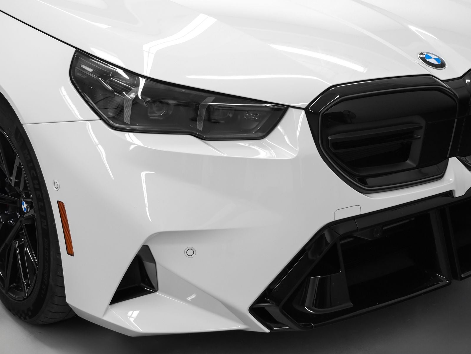 2025 BMW M5 Base