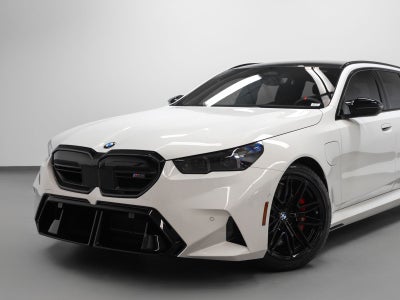 2025 BMW M5 Base