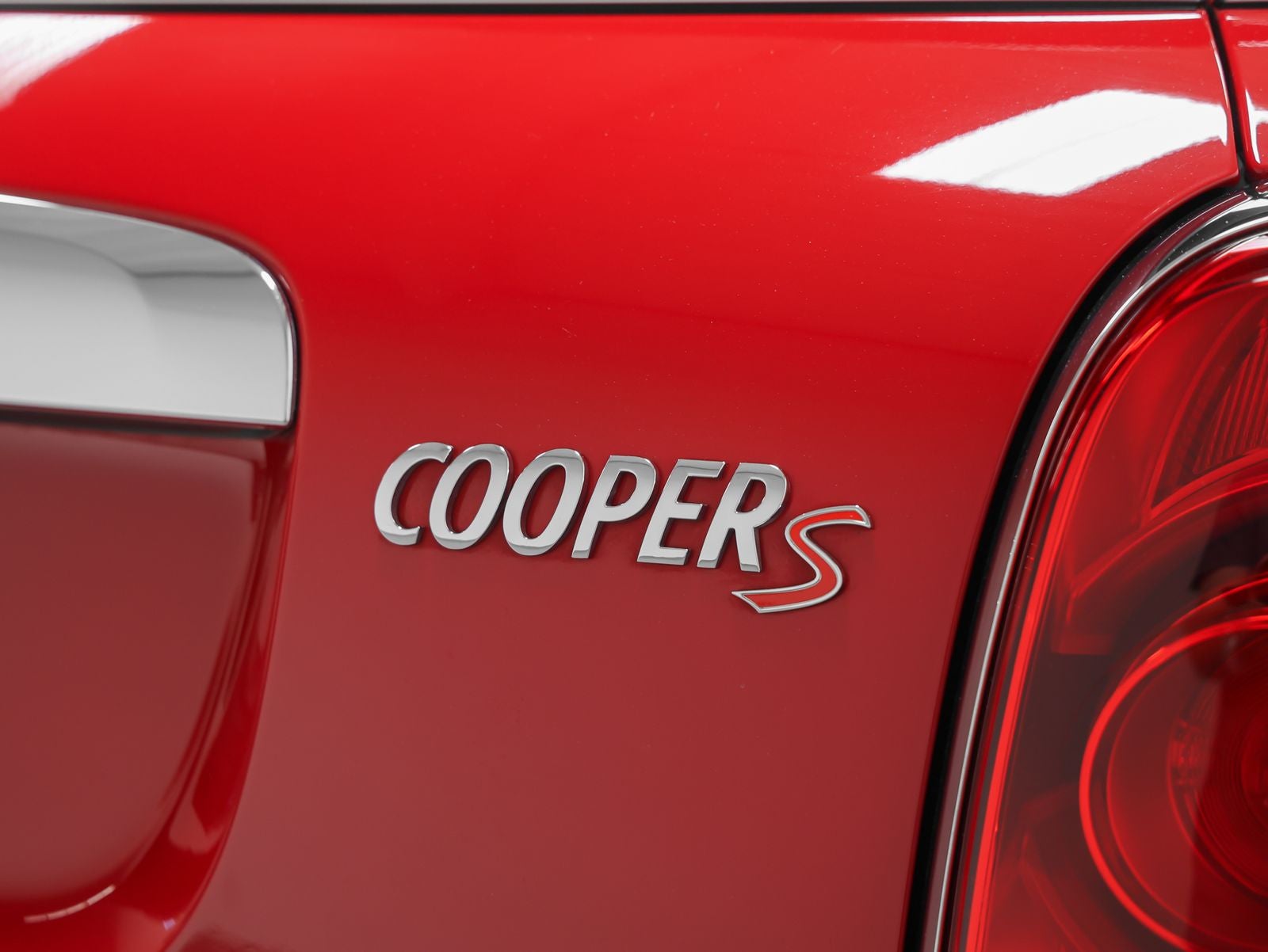 2020 MINI Cooper S Countryman Iconic