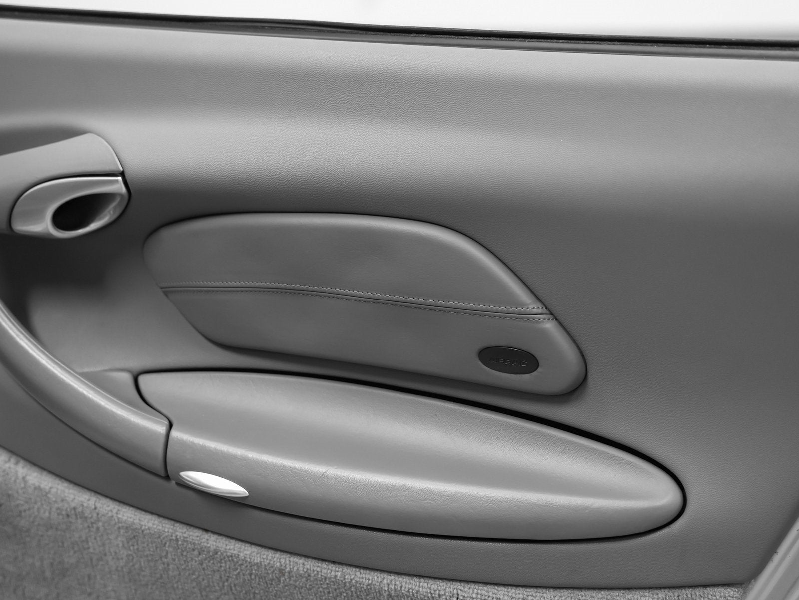 1999 Porsche 911 Carrera 4