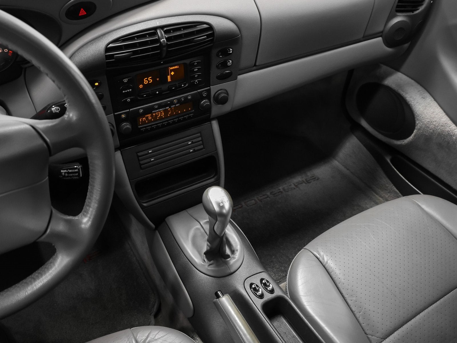 1999 Porsche 911 Carrera 4